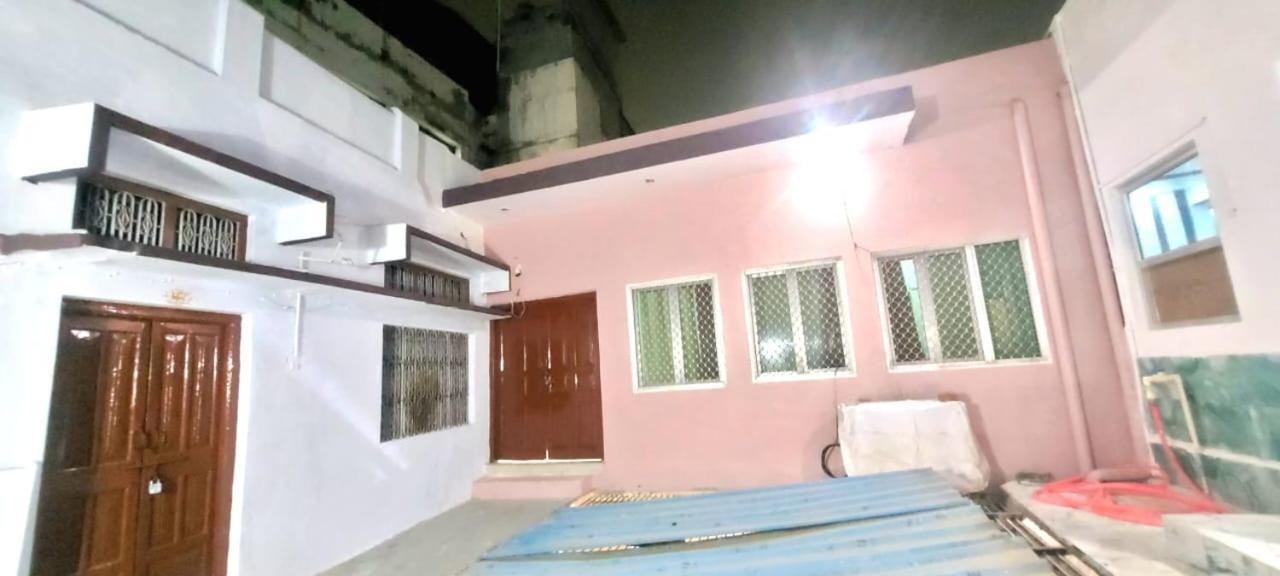Shree Valmiki Home Stay Ayodhya المظهر الخارجي الصورة